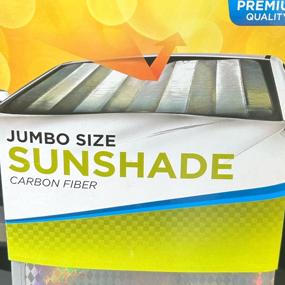 Go Gear Jumbo Carbon Fiber Sunblock 3 Layer Folding Automotive Car Shade NWT - Picture 5 of 8